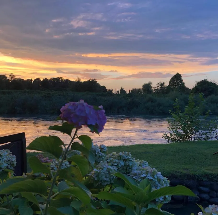 La Finestra Sul Fiume Bed & Breakfast Valeggio sul Mincio 3*,  Italy
